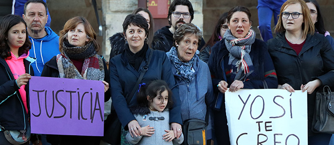 Concentracin contra la condena de 'La Manada'