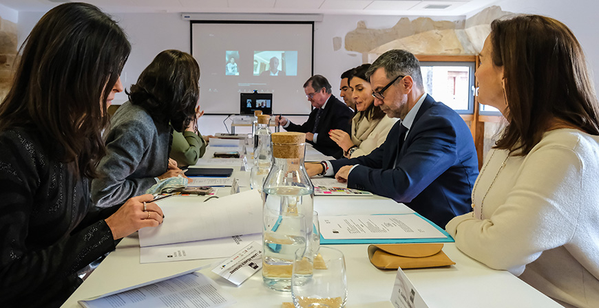 La Consejer�a de Cultura renueva su apoyo la Fundaci�n Santander Creativa