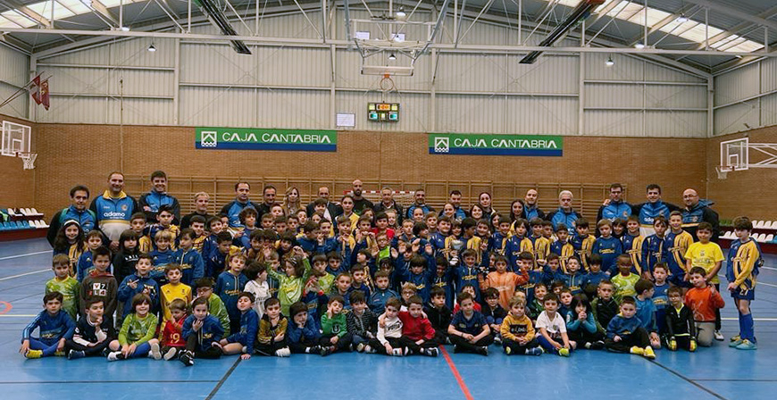 La Consejera de Deporte destinar 50.000 euros en ayudas para los desplazamientos de escolares a competiciones nacionales