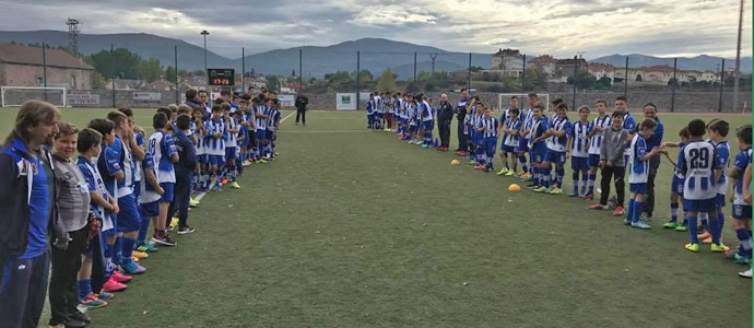 La Consejera de Deporte invertir este ao 130.000 euros en el campo del Naval