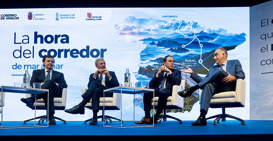 El consejero de Fomento reivindica el Corredor Cant�brico-Mediterr�neo 