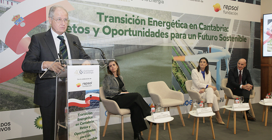 El consejero de Industria reitera que la ampliacin de la central hidroelctrica de Aguayo es 