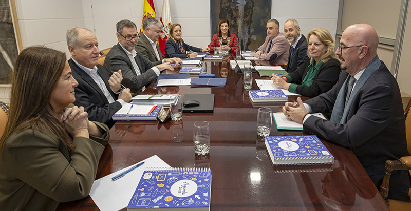 El Consejo de Gobierno autoriza la personacin de Cantabria en el recurso de inconstitucionalidad del Defensor del Pueblo respecto de la gestin del lobo