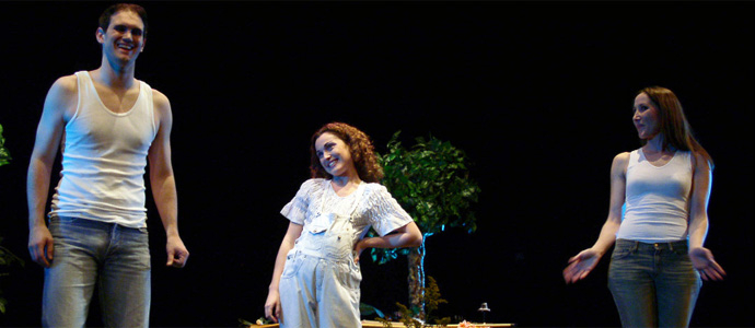 Corocotta Teatro representar en Noja 'Historias ntimas del Paraso'