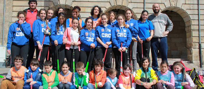El CRC busca chicas para su equipo de hockey