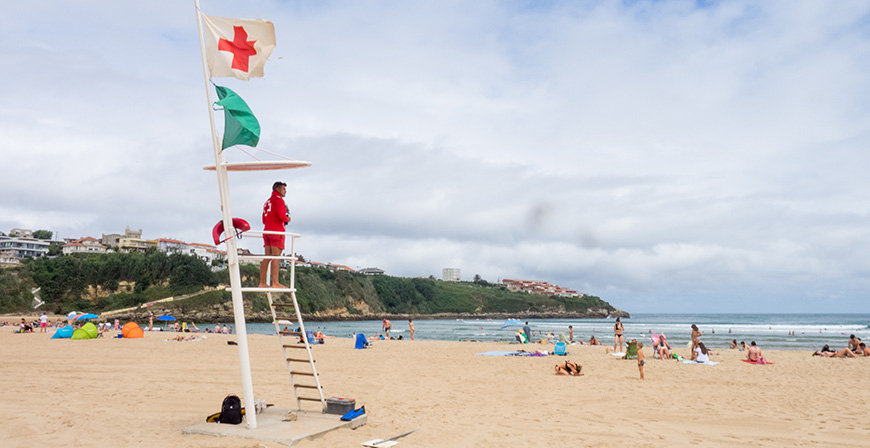 Cruz Roja realiza ms de 1.700 intervenciones en lo que va de verano en las playas cntabras