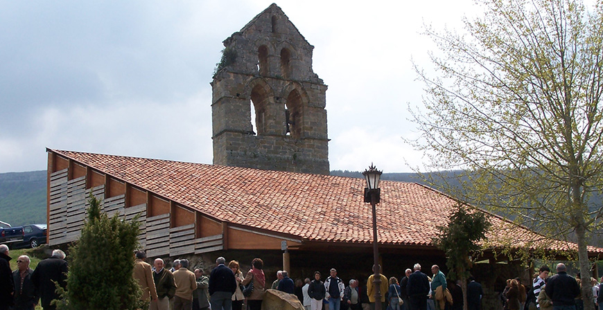 La cubierta de madera de la catedral de las rupestres cumple 20 aos