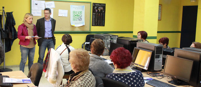 Un curso sobre nuevas tecnologas para las mujeres de Campoo de Enmedio