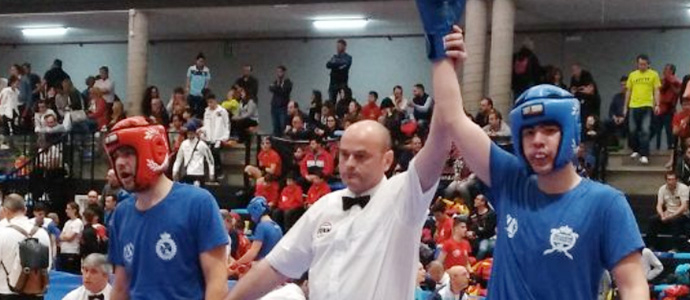David Jorrn y lex Saiz se cuelgan el oro en el Campeonato de Espaa de Kick Boxing celebrado en Pontevedra