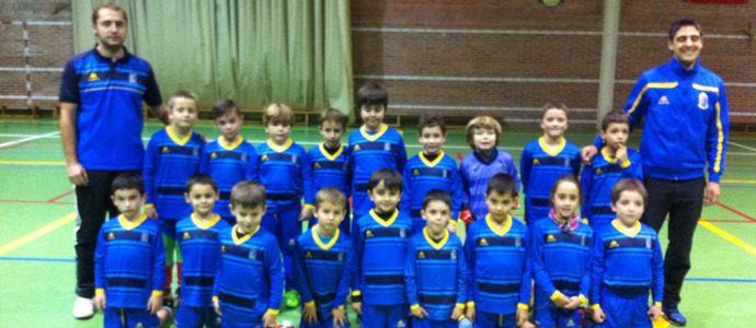 Debut de los pequeos futbolistas de Campoo de Enmedio