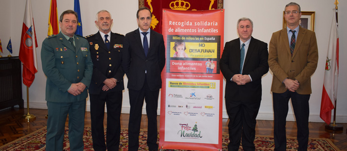 Delegacin del Gobierno realiza una recogida de alimentos infantiles para las familias ms necesitadas