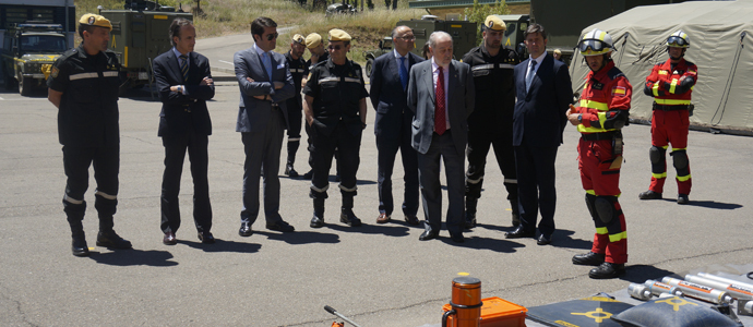 El delegado del Gobierno visit el V Batalln de Intervencin en Emergencias de la UME