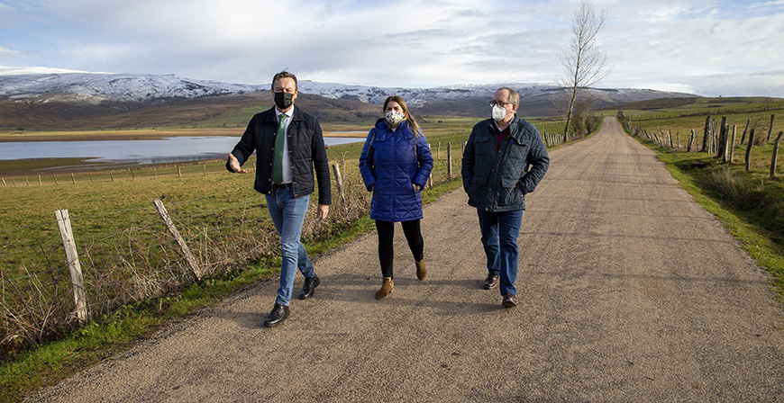 Desarrollo Rural mejora los caminos que unen Villasuso con Servillejas y Lanchares con La Poblacin