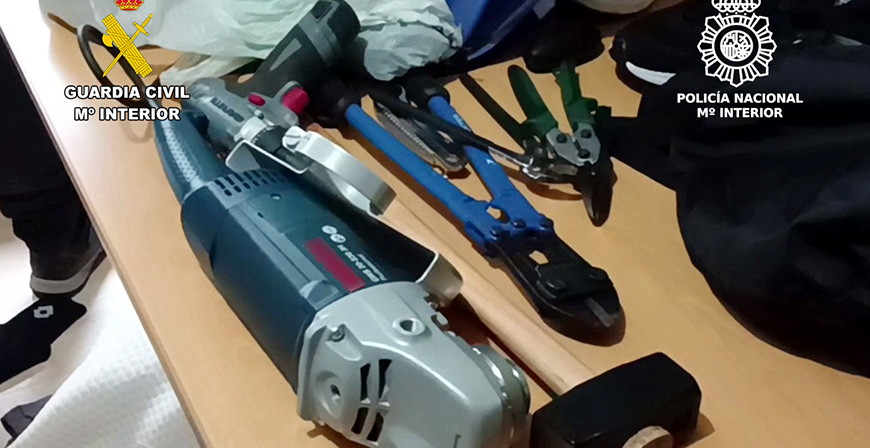 Desarticulada una banda criminal que haba cometido 45 robos con fuerza en establecimientos hosteleros de Cantabria