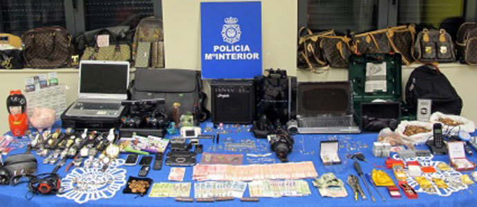 Desarticulada una banda que robaba a empresarios chinos