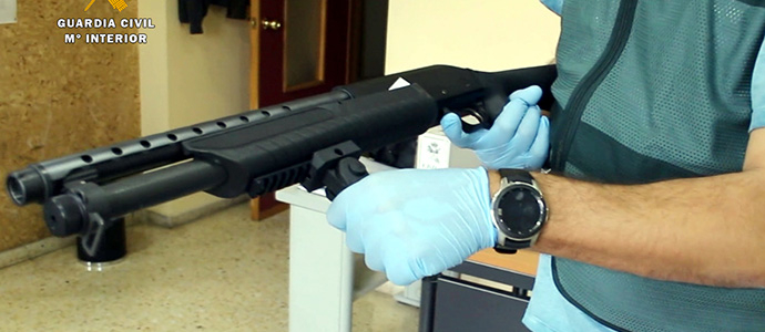 Desarticulado un grupo criminal internacional que traficaba con armas de fuego asentado en Cantabria