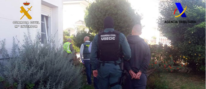 Desarticulan un grupo criminal por estafa y blanqueo de capitales a travs de la compra de viviendas y solicitud de hipotecas