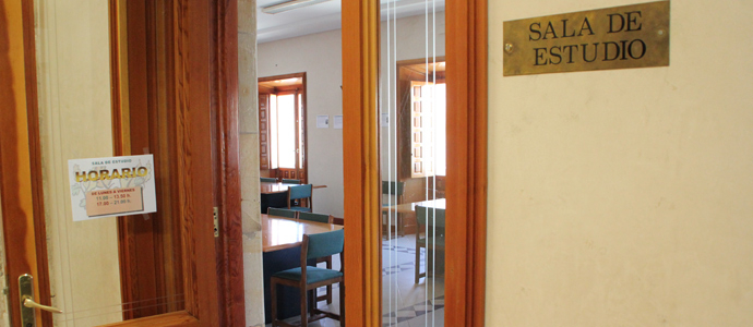 Descontento con el aula de estudio de La Casona