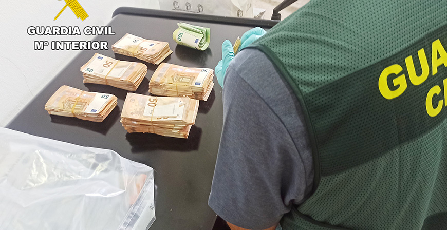 Desmantelado en Cantabria un clan familiar que blanque� m�s de 1,5 millones de euros procedentes de drogas y armas 