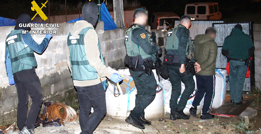 Desmantelado en Cantabria un clan familiar que blanque� m�s de 1,5 millones de euros procedentes de drogas y armas 