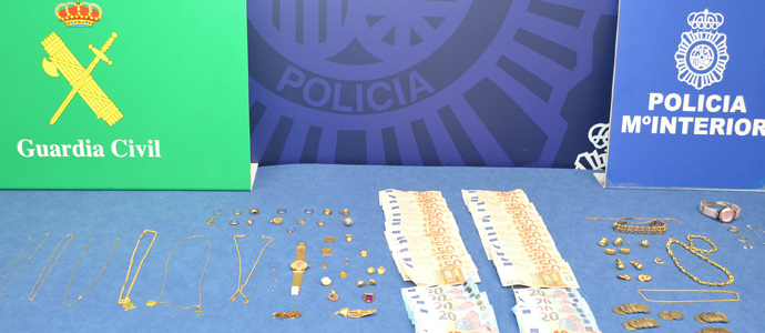 Detenidas dos mujeres por robar viviendas en Cantabria y Bizkaia