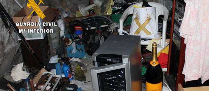 Detenido un hombre por robar de manera reiterada a sus vecinos en Arenas de Igua