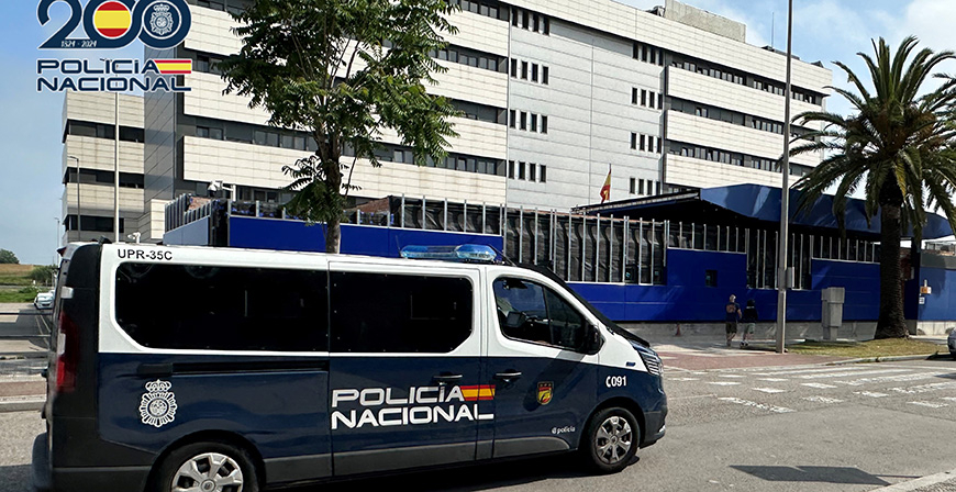 Detenido un hombre en Santander por extorsionar a menores para obtener im�genes de car�cter sexual a trav�s de las redes sociales
