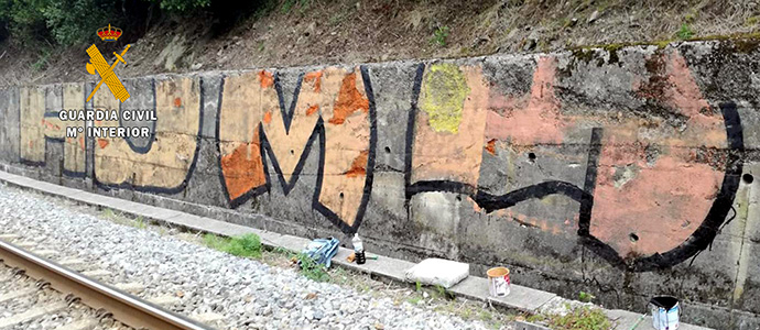 Detenidos los presuntos autores de daos y robo con fuerza en instalaciones ferroviarias en Pesquera