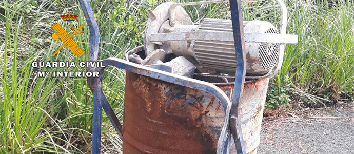 Detenidos tres hombres cuando intentaban sustraer motores de una cantera de Entrambasaguas