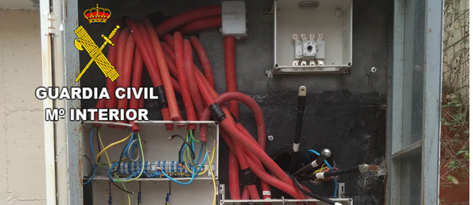 Detienen a los presuntos autores del robo de cableado en 11 viviendas de Bustablado de Arredonodo