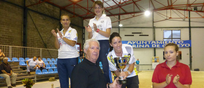 Diana Lpez, tercera en el Regional Femenino de Bolos
