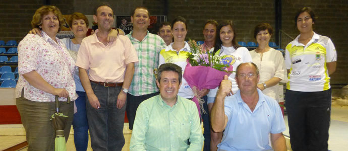 Diana Lpez, tercera en el Regional Femenino de Bolos