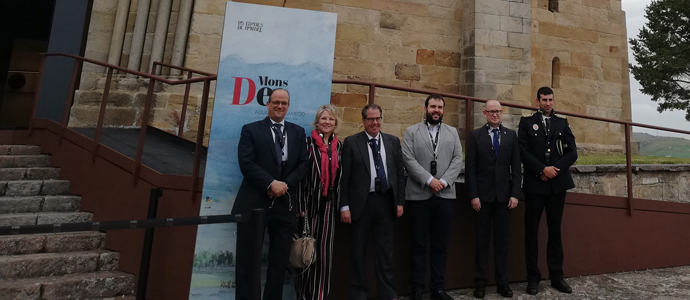El director general de Trfico visita la exposicin de 'Las Edades del Hombre' en Aguilar