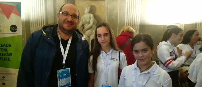 Dos alumnas del colegio San Jos viajaron a Miln