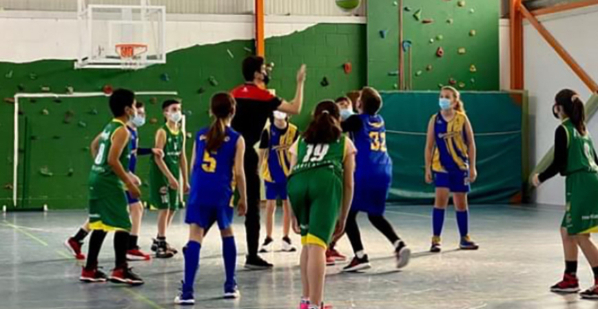 Dos derrotas y una victoria para los equipos de baloncesto de Enmedio