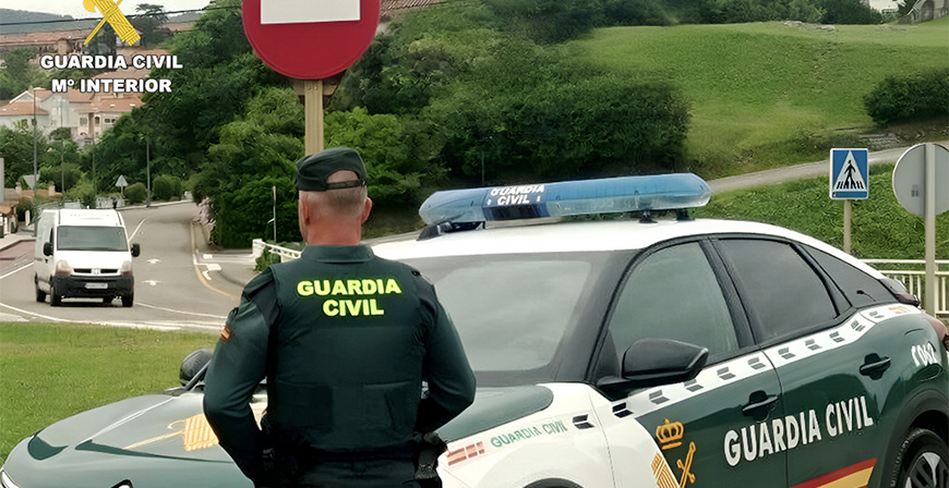 Dos detenidos como presuntos autores del robo en un bar de Los Corrales de Buelna