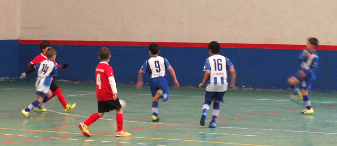 Dos victorias y seis derrotas el balance liguero de la cantera navalista