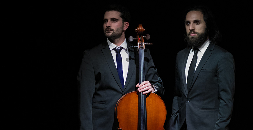 El D�o Otero, formado por el campurriano Hugo Selles y Miguel Diez, act�a este jueves en el Palacio de Festivales