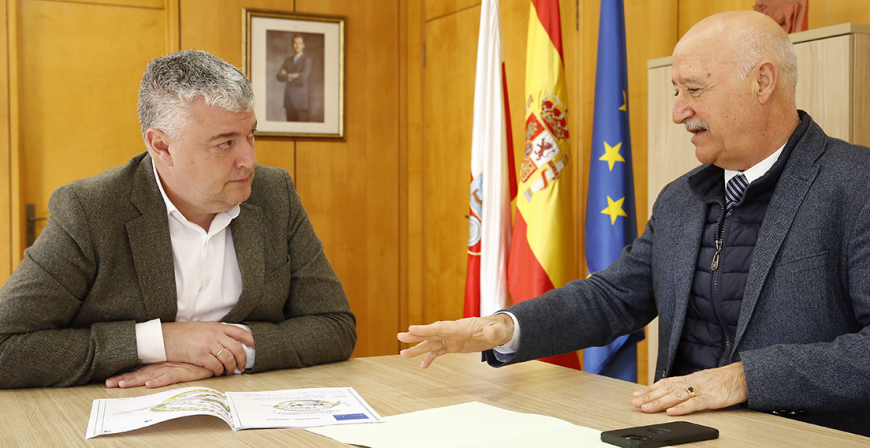 Economa y Campoo de Suso colaborarn en la captacin de fondos europeos para construir un aparcamiento disuasorio en Espinilla