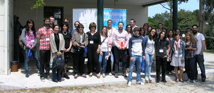 Educacin convoca ayudas por importe de 140.000 euros para los centros de informacin juvenil de Cantabria 