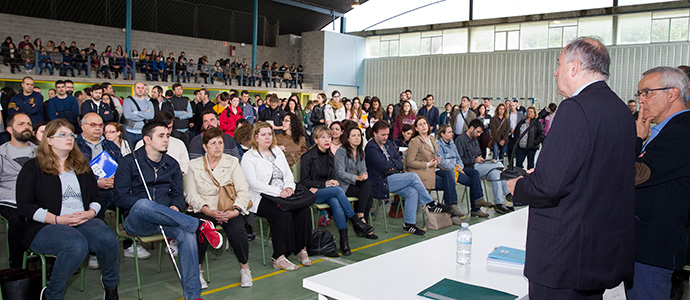 Educacin incorporar a 178 docentes de Secundaria y a 87 maestros y profesores de FP