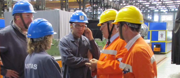 La Ejecutiva del PSOE visita la planta de Gerdau en Reinosa