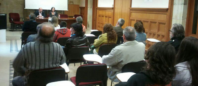 Elena Caldern present en La Casona su 'Baile de sombras'