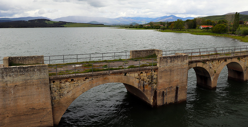 El Embalse del Ebro supera las tres cuartas partes de su capacidad