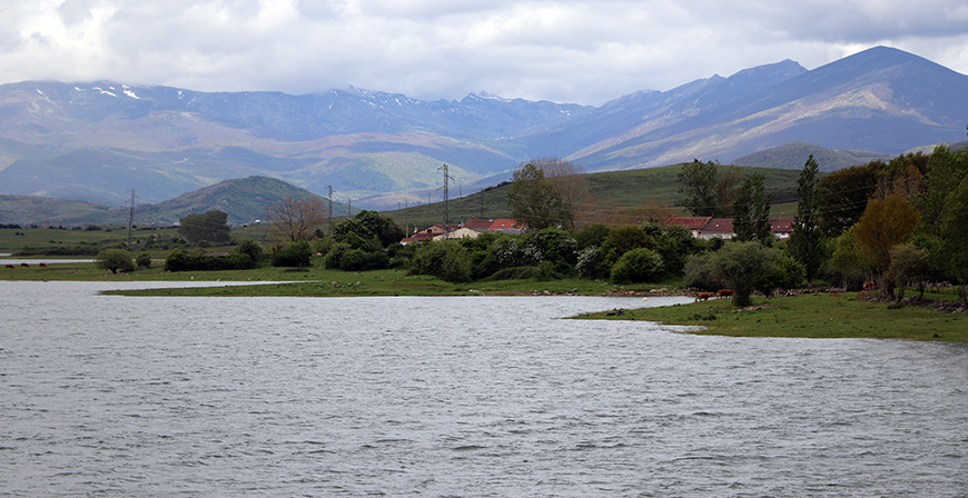 El Embalse del Ebro supera las tres cuartas partes de su capacidad