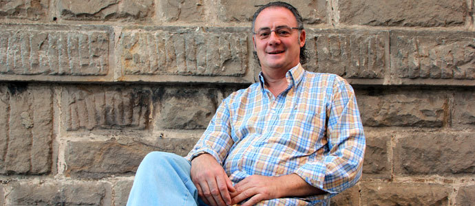 Emilio Zubizarreta publica Incrustado en el muro