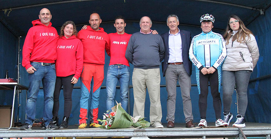 El emotivo homenaje a un campen