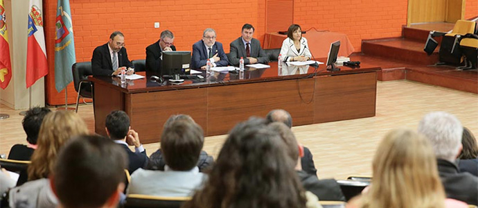 El Encuentro de Centros de Innovacin de la zona norte rene a ms de 200 profesores en la UC