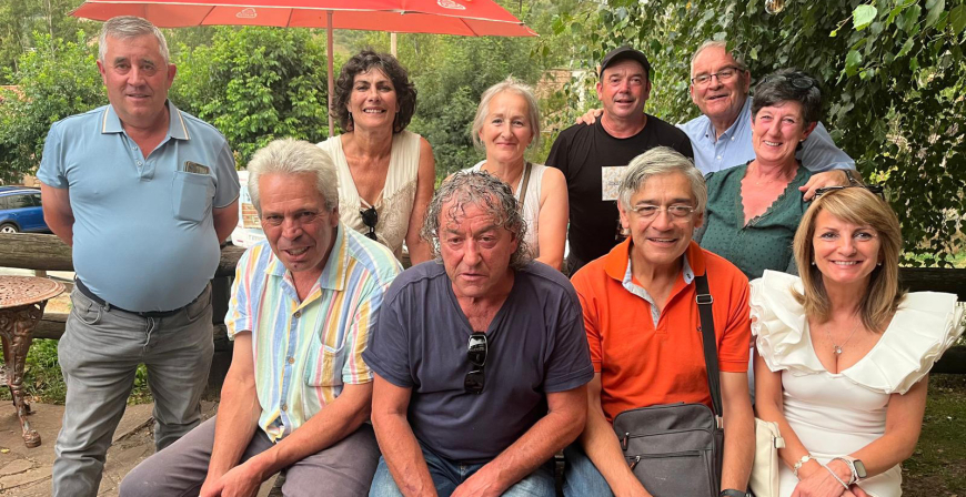 Encuentro de la quinta del 65 de los vecinos de la Hermandad de Campoo de Suso