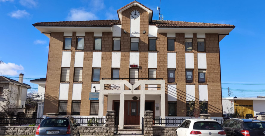 Enmedio aprueba la Ordenanza reguladora de los locales del Centro Empresarial Ro Hjar 